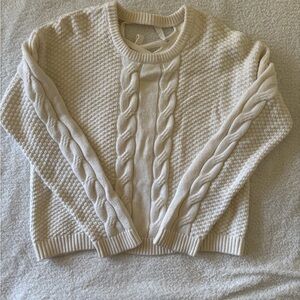 Women’s Crochet Sweater Size Large Color Cream